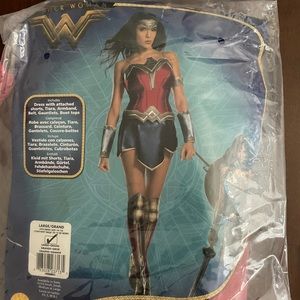 Wonder Woman Costume size Large